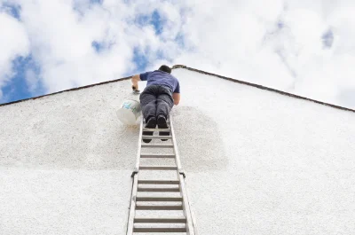 Peinture extérieure à Saint-Sauveur-la-Sagne — façades et ravalement
